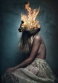 Flora Borsi -&nbsp;Nymph's Death available in 3 sizes