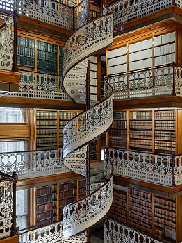 Christos Palios -&nbsp;State Law Library, Spiral Staircase Sizes vary