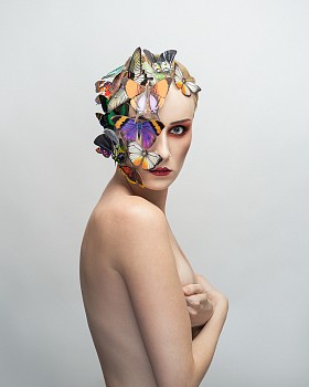 Flora Borsi -&nbsp;Charlotte Available in 3 sizes
