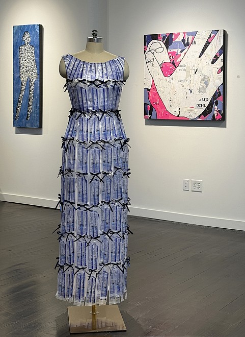 Jane Maxwell: "In Your Face" - Installation View